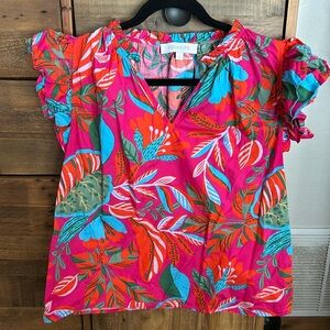 Sugarlips Sz small floral print top ruffle sleevee